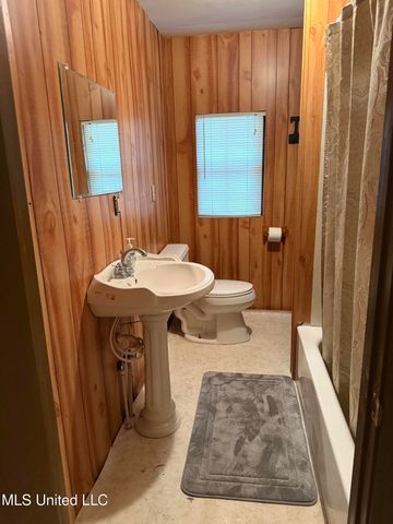 1135 Mudline Road, Magnolia, MS 39652
