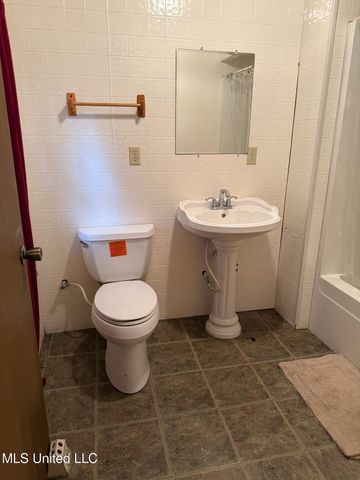 1135 Mudline Road, Magnolia, MS 39652