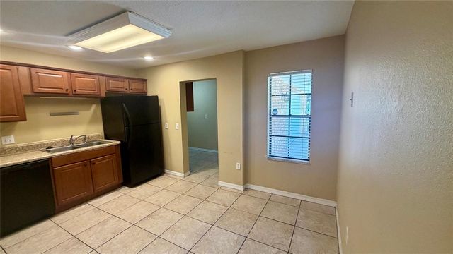 37 HOLLOW BRANCH ROAD, Apopka, FL 32703