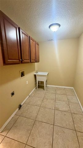 37 HOLLOW BRANCH ROAD, Apopka, FL 32703