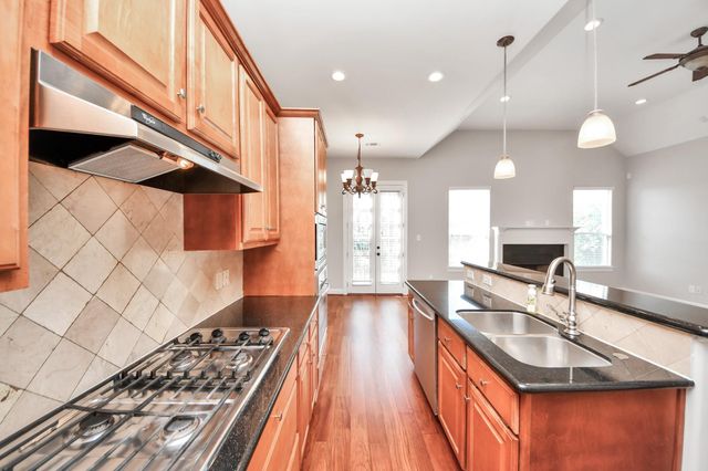 10815 Almeda Park Drive, Houston, TX 77045