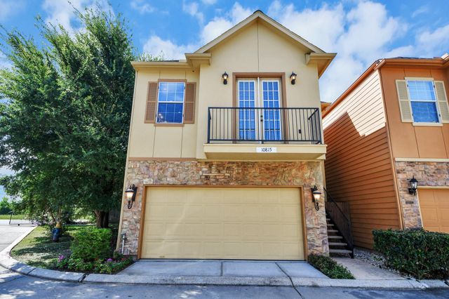 10815 Almeda Park Drive, Houston, TX 77045