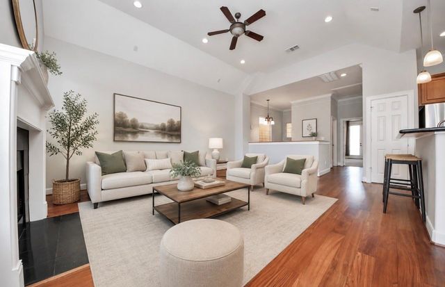 10815 Almeda Park Drive, Houston, TX 77045