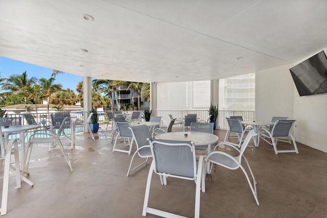 3000 N Ocean Drive 19-B, Singer Island, FL 33404