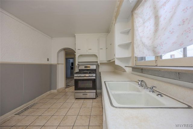 68 Sirret Street, Buffalo, NY 14220