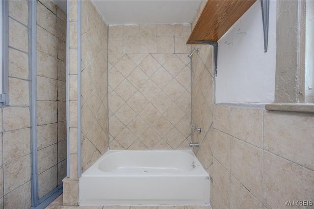 68 Sirret Street, Buffalo, NY 14220