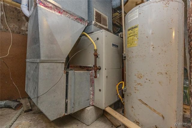 68 Sirret Street, Buffalo, NY 14220