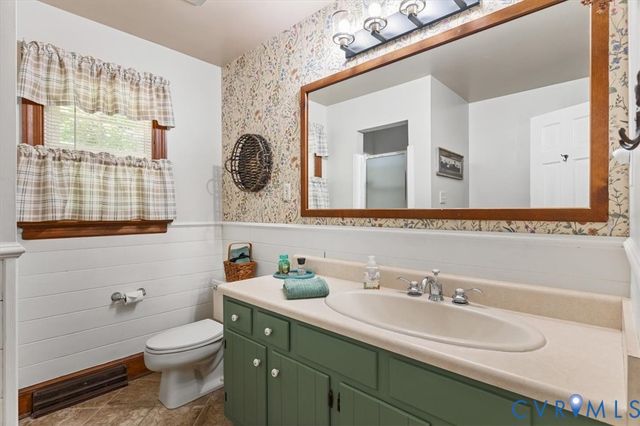 12041 Trailbrook Dr, Chesterfield, VA 23838
