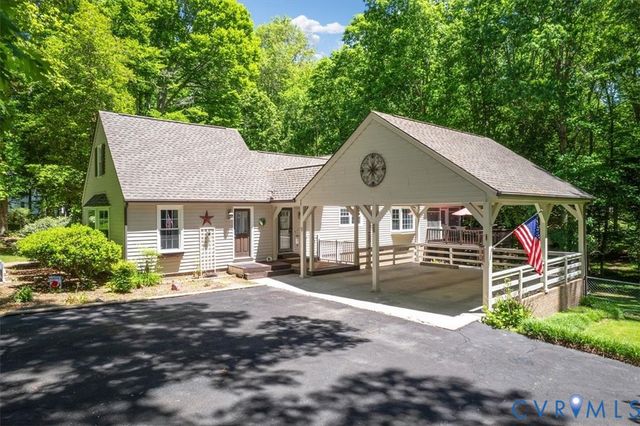 12041 Trailbrook Dr, Chesterfield, VA 23838