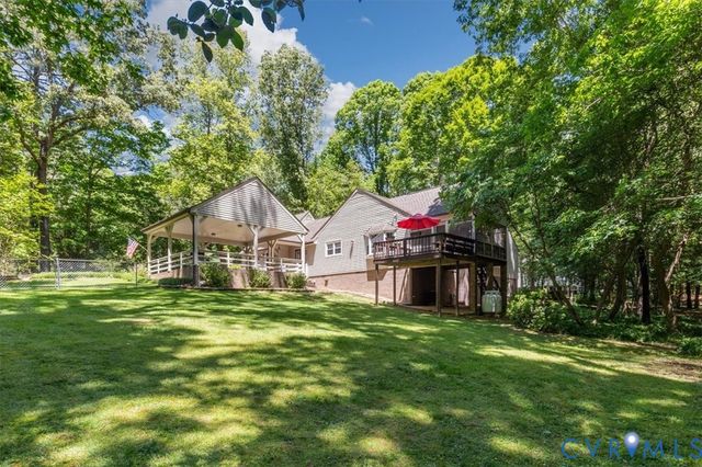 12041 Trailbrook Dr, Chesterfield, VA 23838
