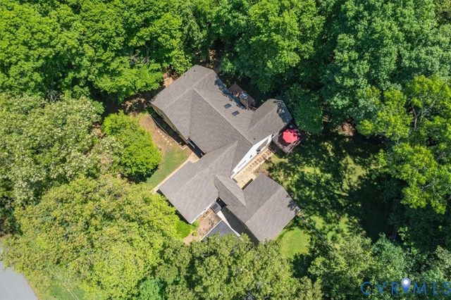 12041 Trailbrook Dr, Chesterfield, VA 23838