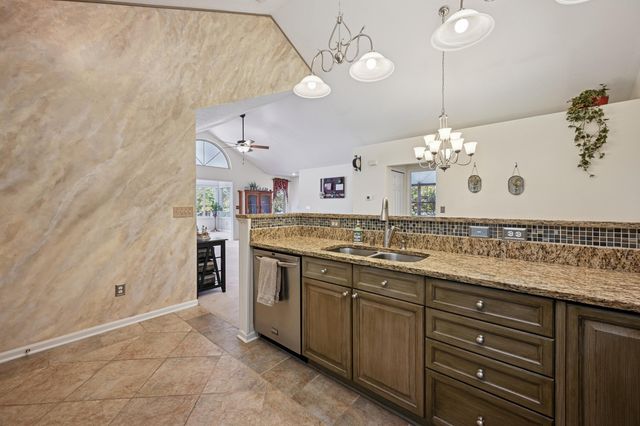 9127 Timberbrook Lane, A, Florence, KY 41042