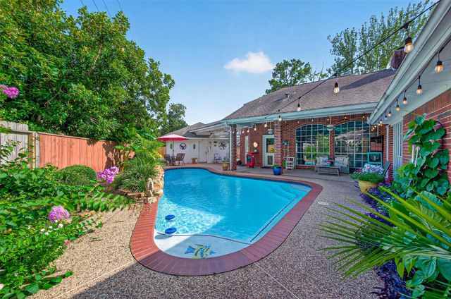 16322 Hammerwood Court, Tomball, TX 77377