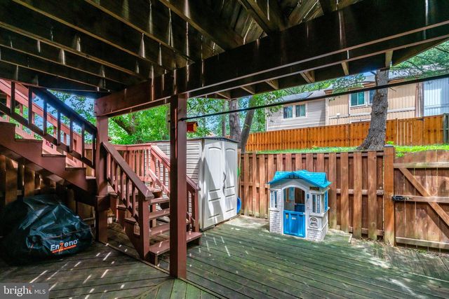 6149 GREEN HOLLOW CT, Springfield, VA 22152
