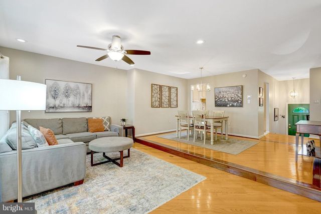 6149 GREEN HOLLOW CT, Springfield, VA 22152