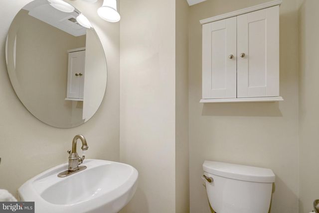 6149 GREEN HOLLOW CT, Springfield, VA 22152