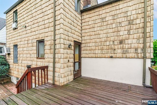 14 Melwex Street, Belleville, NJ 07109