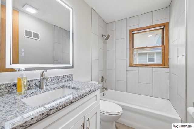 6000 Lexington Avenue, Lincoln, NE 68505