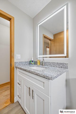 6000 Lexington Avenue, Lincoln, NE 68505