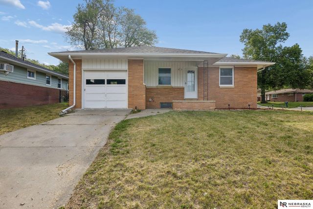 6000 Lexington Avenue, Lincoln, NE 68505