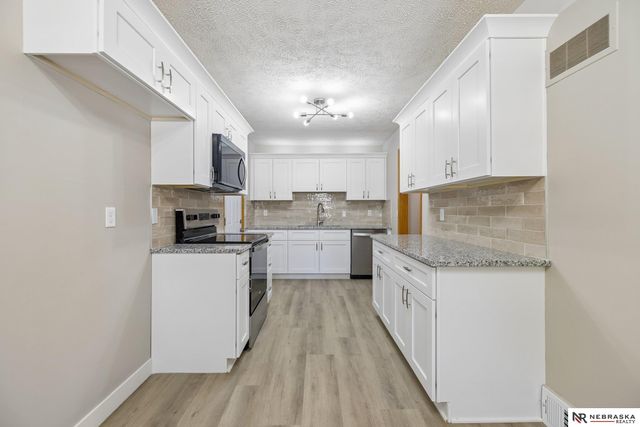 6000 Lexington Avenue, Lincoln, NE 68505