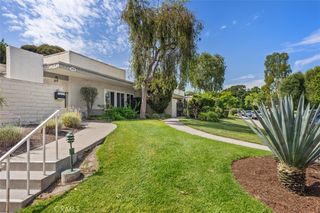 956 Calle Aragon C, Laguna Woods, CA 92637