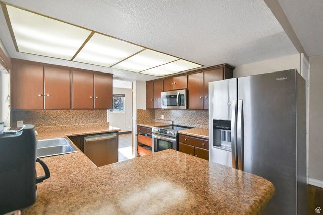 10 N MAIN ST, Centerfield, UT 84622