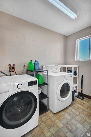 10 N MAIN ST, Centerfield, UT 84622