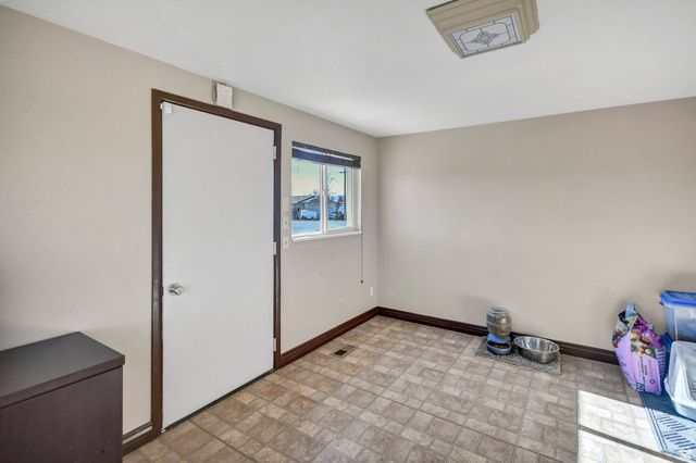 10 N MAIN ST, Centerfield, UT 84622