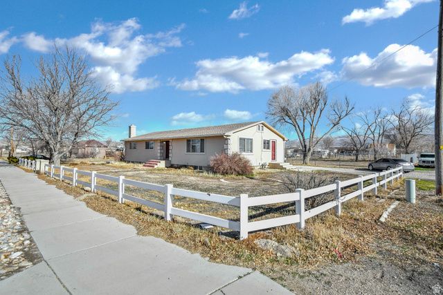 10 N MAIN ST, Centerfield, UT 84622
