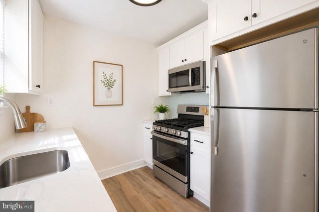3729 SYLVAN DR, Baltimore, MD 21207