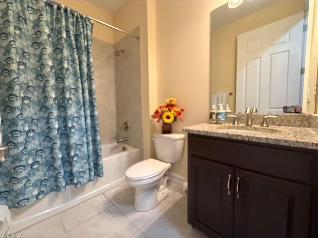 3202 Birchin LN, Fort Myers, FL 33916