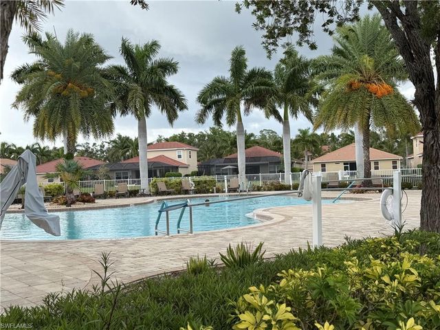 3202 Birchin LN, Fort Myers, FL 33916