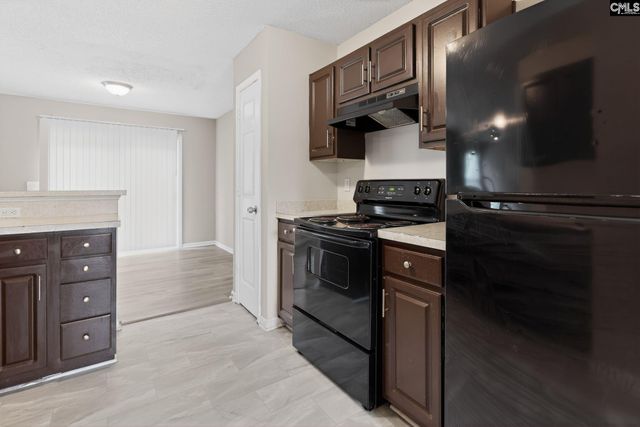 6 Elders Pond Court, Columbia, SC 29229