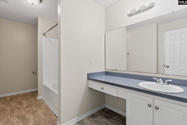 6 Elders Pond Court, Columbia, SC 29229