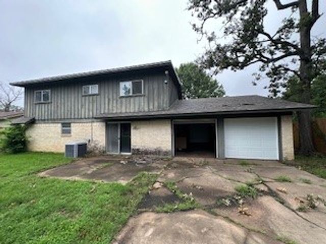 800 Glen Key Street, Denison, TX 75020