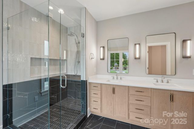 213 Crest Court, Weddington, NC 28104