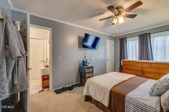 1813 Todd Drive, Johnson City, TN 37604