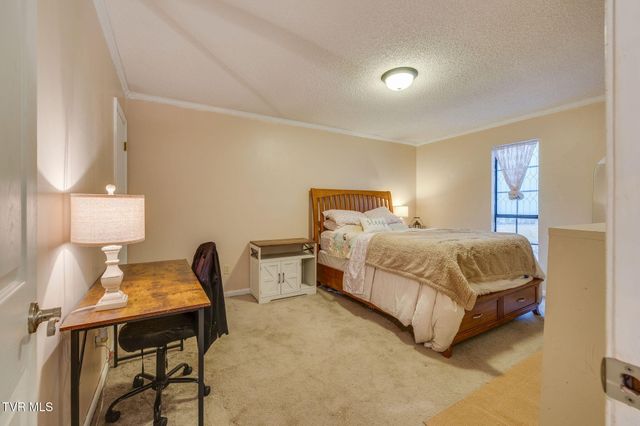 1813 Todd Drive, Johnson City, TN 37604