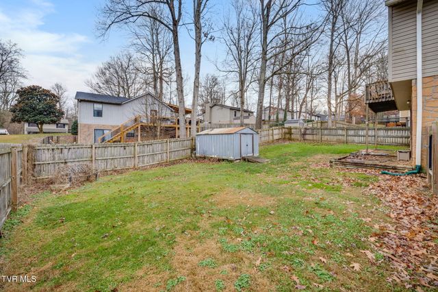 1813 Todd Drive, Johnson City, TN 37604