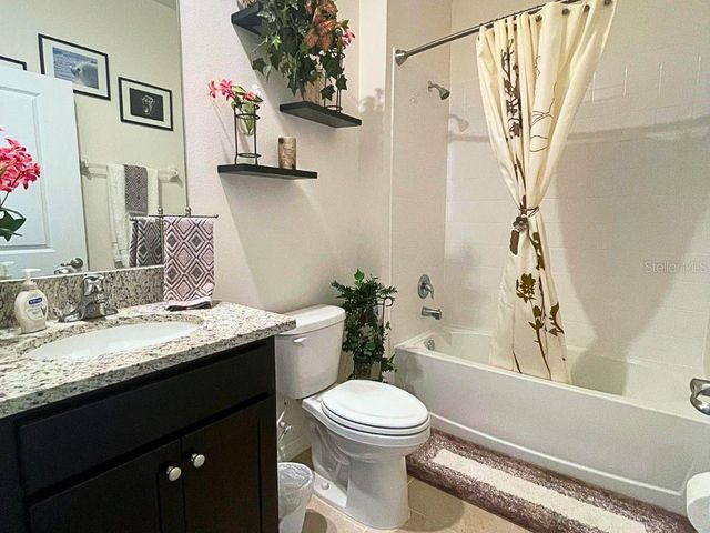 5042 STOKES WAY, Wildwood, FL 34785