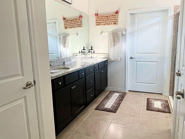 5042 STOKES WAY, Wildwood, FL 34785