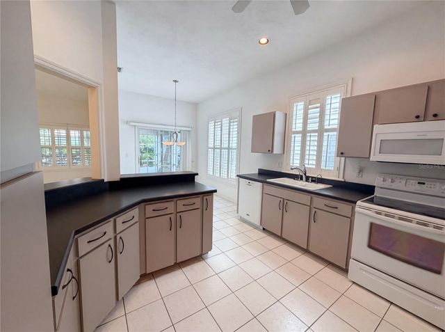 3319 NEWBLISS CIRCLE, Ormond Beach, FL 32174