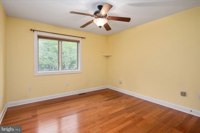 148 WALDO RD, Pasadena, MD 21122