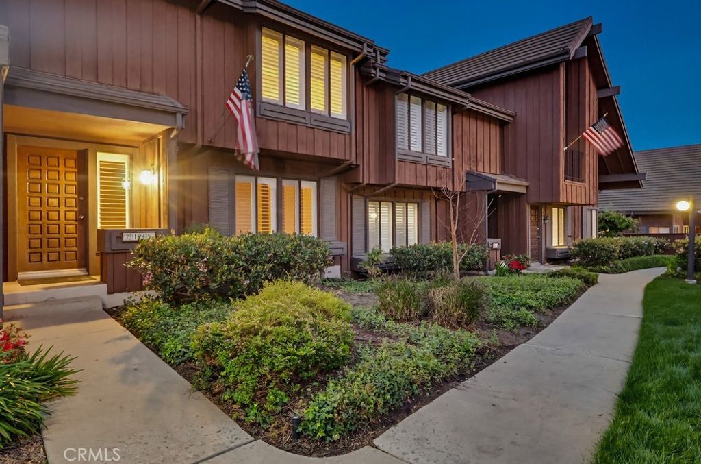 Image 1 of property listing at 2146 Mount Shasta Drive, San Pedro, CA 90732