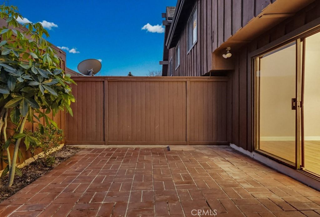 Image 16 of property listing at 2146 Mount Shasta Drive, San Pedro, CA 90732