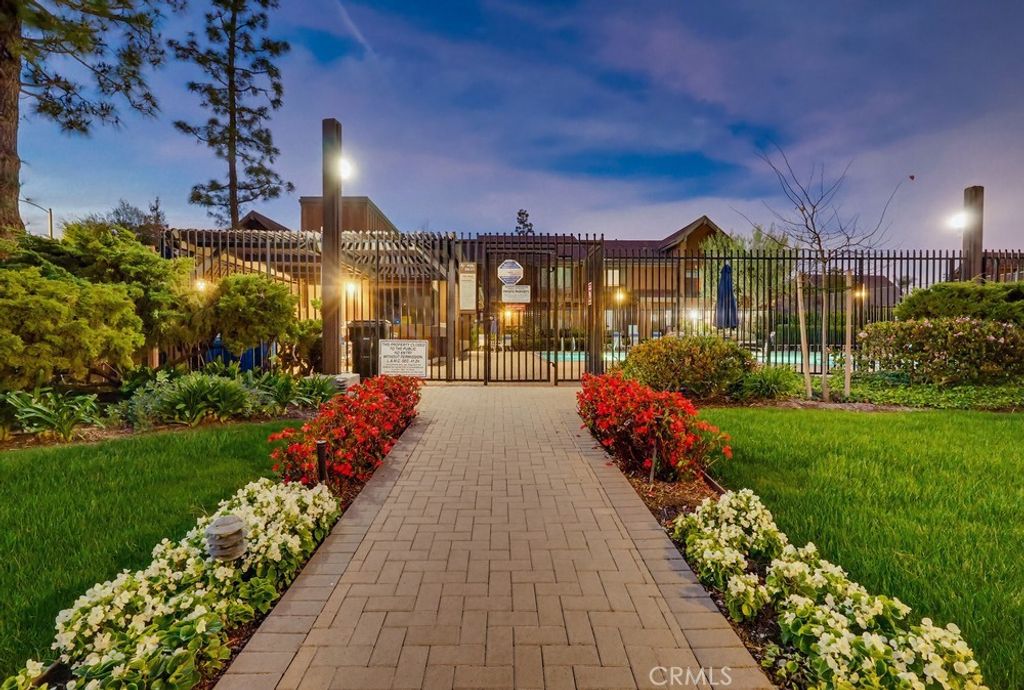 Image 23 of property listing at 2146 Mount Shasta Drive, San Pedro, CA 90732