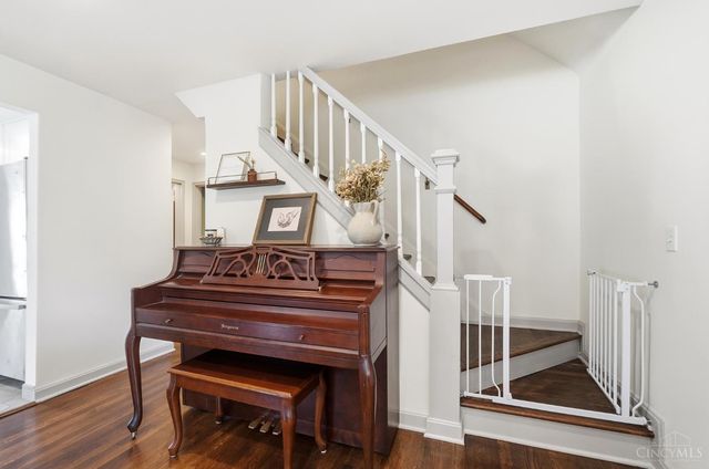 2853 Lawndale Avenue, Cincinnati, OH 45212