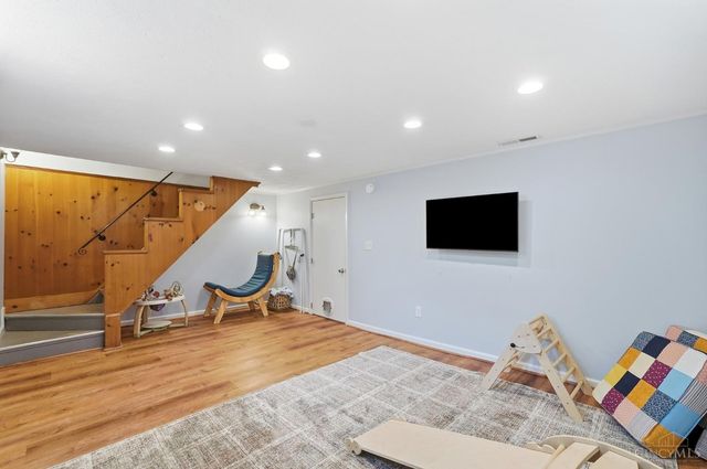 2853 Lawndale Avenue, Cincinnati, OH 45212