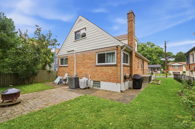 2853 Lawndale Avenue, Cincinnati, OH 45212